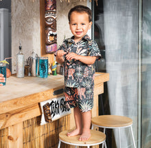 Load image into Gallery viewer, Baby/Toddler Shirt and Shorts Set
